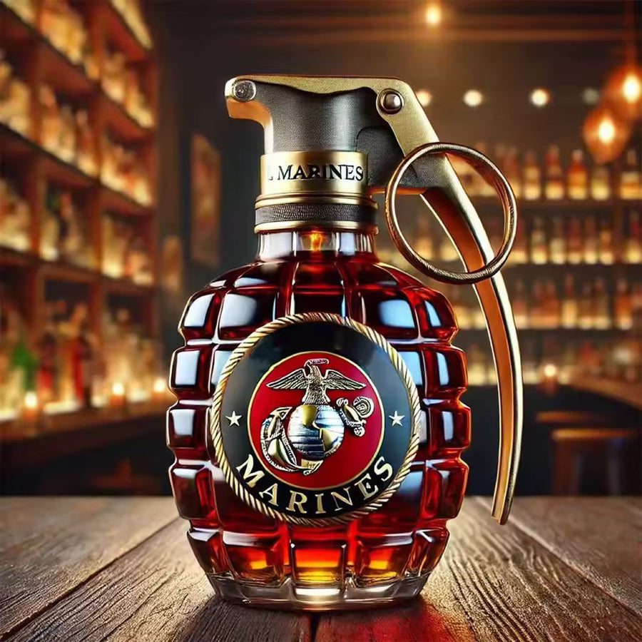 Whiskyflaske formet som granat (kløfod)